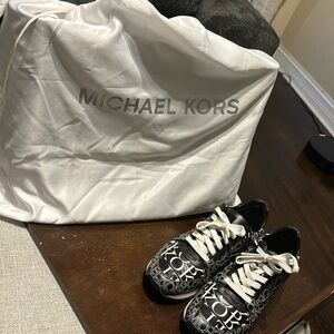 Michael Kors set